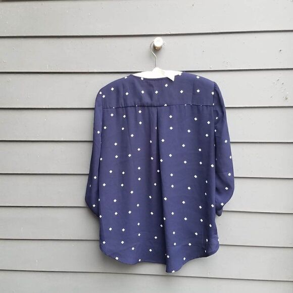 MIX by 41 Hawthorne Navy White Faux Wrap High Low Blouse Size Medium - Picture 6 of 12